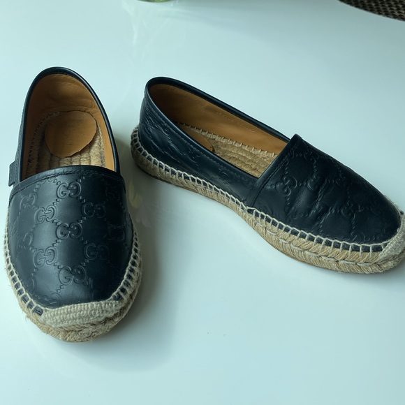Authentic Gucci Monogram Espadrilles - Picture 6 of 9